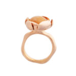 Blossom golden large ring with yellow agate